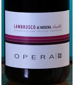Lambrusco di Modena Opera Amabile (Demi-Sec)